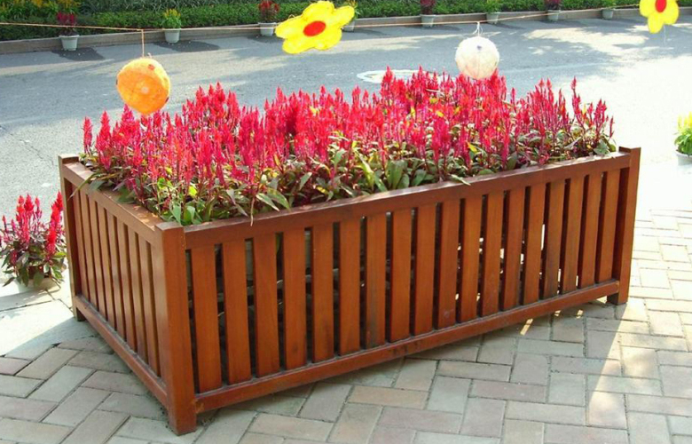 Flower box